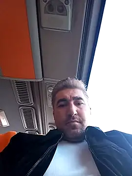 Snapshot of mert0359 chatting on 11-27-25, 12:38 mert0359 online show from 11-27-25, 12:38