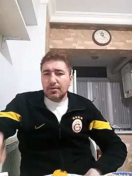 Snapshot of mert0359 chatting on 01-10-26, 10:16 mert0359 online show from 01-10-26, 10:16