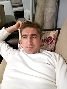 Snapshot of mert0359 chatting on 11-05-25, 05:16 mert0359 online show from 11-05-25, 05:16