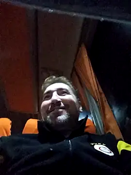 Snapshot of mert0359 chatting on 10-03-25, 09:27 mert0359 online show from 10-03-25, 09:27