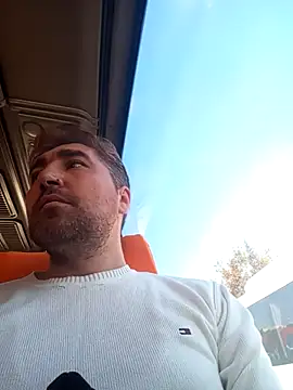 Snapshot of mert0359 chatting on 11-04-25, 01:15 mert0359 online show from 11-04-25, 01:15