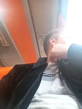 Snapshot of mert0359 chatting on 11-07-25, 01:26 mert0359 online show from 11-07-25, 01:26