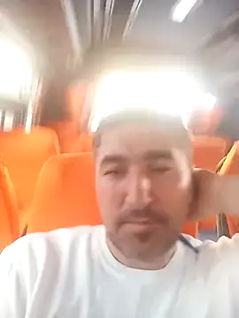 Snapshot of mert0359 chatting on 11-03-25, 01:37 mert0359 online show from 11-03-25, 01:37