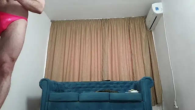 Snapshot of BLOND_GOD chatting on 10-12-25, 09:43 BLOND GOD online show from 10-12-25, 09:43