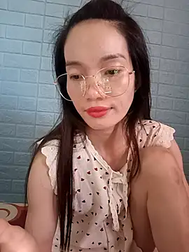 Snapshot of Lyly999 chatting on 09-20-25, 12:48 Lyly999 online show from 09-20-25, 12:48
