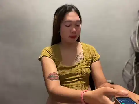 Snapshot of ur_sexymaurice chatting on 02-25-26, 11:37 ur sexymaurice online show from 02-25-26, 11:37