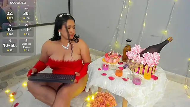 amanda noir online show from 09-27-25, 03:01