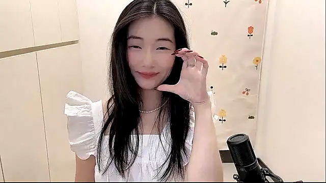 Rosalind xixi online show from 10-11-25, 10:49