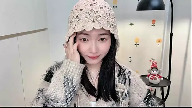 Rosalind xixi online show from 12-16-25, 03:05