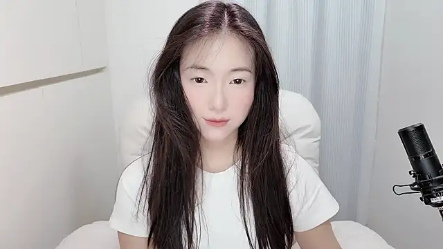 Rosalind xixi online show from 07-17-26, 01:58