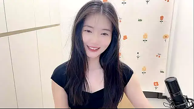Rosalind xixi online show from 09-10-25, 04:06