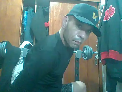 Snapshot of mexhotbi chatting on 06-02-26, 10:59 mexhotbi online show from 06-02-26, 10:59