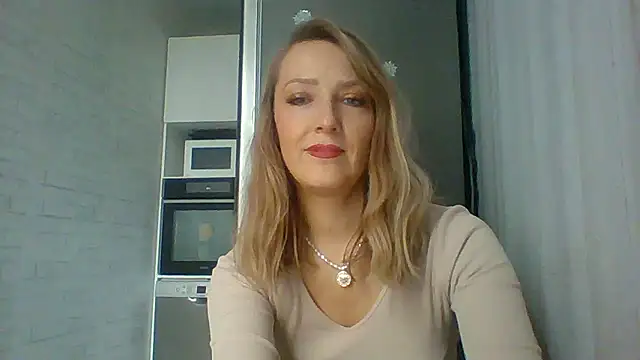 Snapshot of Vexxaa chatting on 01-10-26, 12:22 Vexxaa online show from 01-10-26, 12:22