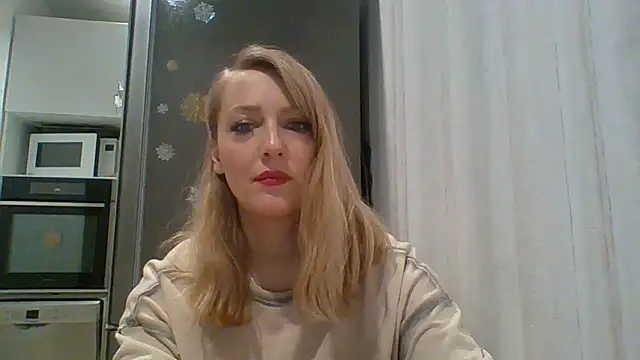 Snapshot of Vexxaa chatting on 02-10-26, 04:50 Vexxaa online show from 02-10-26, 04:50