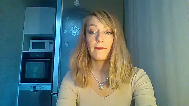 Snapshot of Vexxaa chatting on 01-14-26, 01:48 Vexxaa online show from 01-14-26, 01:48