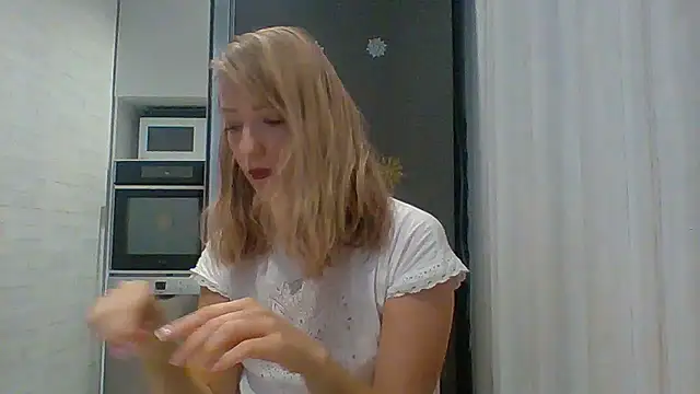 Snapshot of Vexxaa chatting on 01-11-26, 12:23 Vexxaa online show from 01-11-26, 12:23