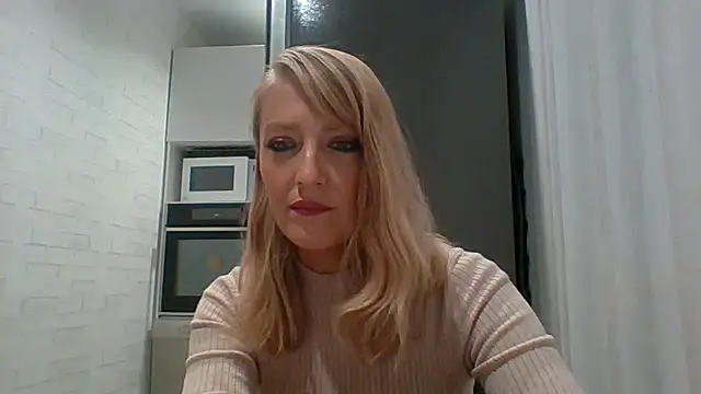 Vexxaa online show from 09-26-25, 03:52