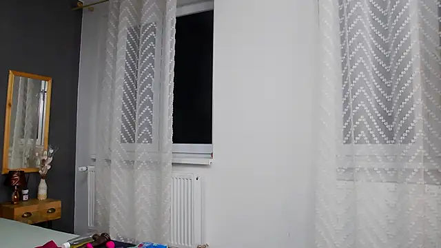 Snapshot of Jessica_White_ chatting on 09-29-25, 04:08 Jessica White online show from 09-29-25, 04:08