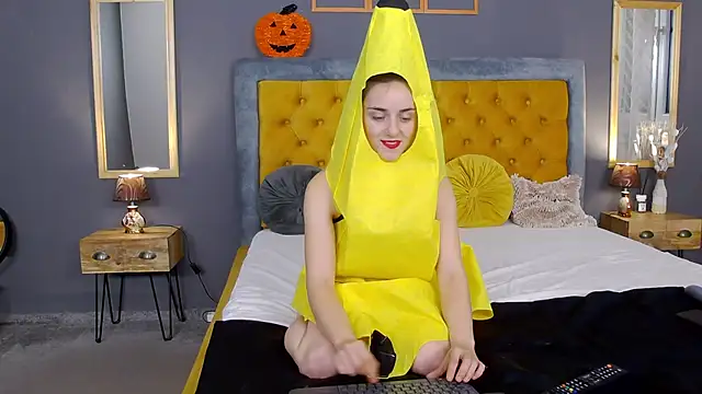 Snapshot of Jessica_White_ chatting on 10-30-25, 04:55 Jessica White online show from 10-30-25, 04:55