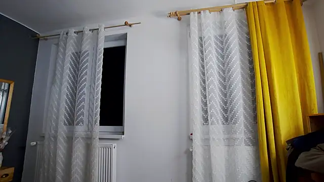 Snapshot of Jessica_White_ chatting on 10-09-25, 04:02 Jessica White online show from 10-09-25, 04:02