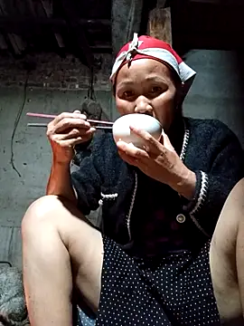 TinTin321 online show from 11-04-25, 10:52