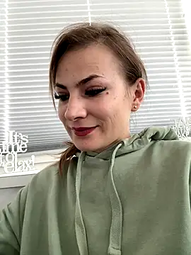 IsabellaEtha online show from 09-29-25, 10:44