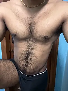 Snapshot of johnyncr chatting on 09-17-25, 08:49 johnyncr online show from 09-17-25, 08:49