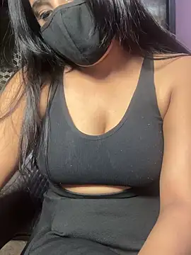 Snapshot of Amisha2 chatting on 02-23-26, 11:00 Amisha2 online show from 02-23-26, 11:00