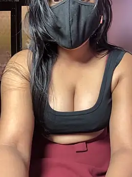 Snapshot of Amisha2 chatting on 02-25-26, 08:25 Amisha2 online show from 02-25-26, 08:25