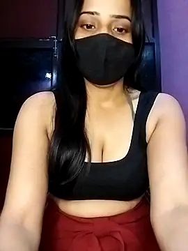 Snapshot of Amisha2 chatting on 11-06-25, 04:33 Amisha2 online show from 11-06-25, 04:33