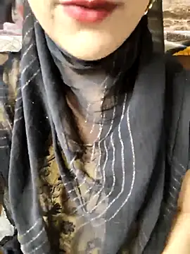 Snapshot of Indian-Aleena chatting on 07-03-26, 06:03 Indian-Aleena online show from 07-03-26, 06:03