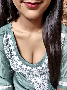 Indian-Aleena online show from 10-12-25, 04:52