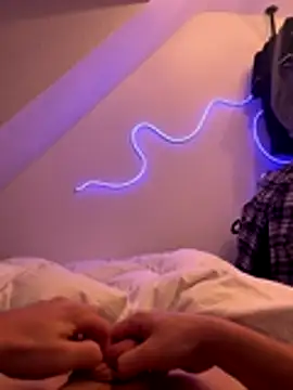 Snapshot of 19yearsboyy chatting on 11-26-25, 10:43 19yearsboyy online show from 11-26-25, 10:43