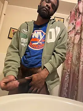 BigBDMari online show from 11-17-25, 08:07