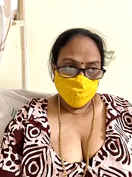 Snapshot of heera-rani chatting on 07-22-26, 01:24 heera-rani online show from 07-22-26, 01:24