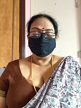 Snapshot of heera-rani chatting on 09-21-25, 05:12 heera-rani online show from 09-21-25, 05:12