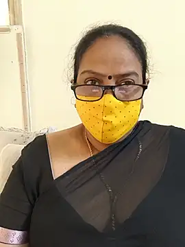 Snapshot of heera-rani chatting on 06-04-26, 03:22 heera-rani online show from 06-04-26, 03:22
