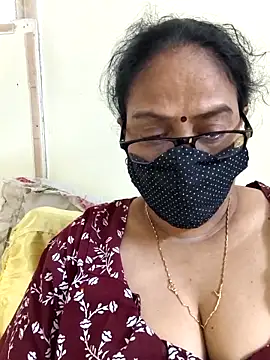 Snapshot of heera-rani chatting on 05-16-26, 10:58 heera-rani online show from 05-16-26, 10:58