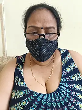 Snapshot of heera-rani chatting on 05-23-26, 08:24 heera-rani online show from 05-23-26, 08:24