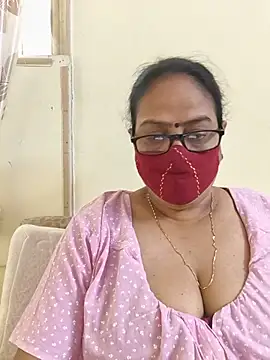 Snapshot of heera-rani chatting on 05-29-26, 06:19 heera-rani online show from 05-29-26, 06:19