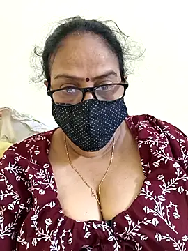 Snapshot of heera-rani chatting on 05-16-26, 06:34 heera-rani online show from 05-16-26, 06:34