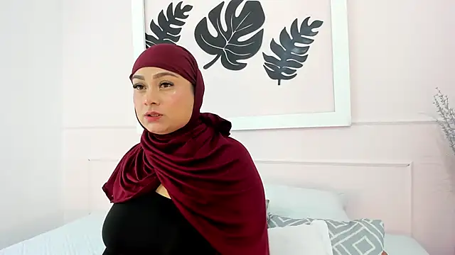 Snapshot of azaharaaa_ chatting on 10-07-25, 11:33 azaharaaa online show from 10-07-25, 11:33