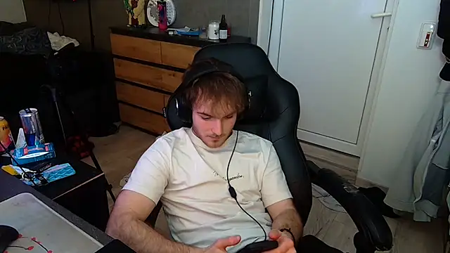 Rudi2007Eye online show from 03-01-26, 07:03