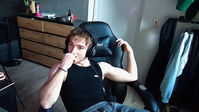 Rudi2007Eye online show from 02-19-26, 03:09