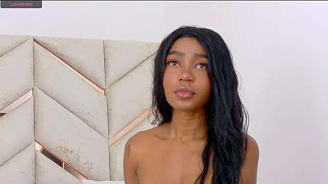 AlanaDoll online show from 11-08-25, 04:43