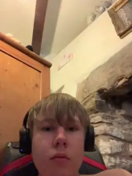 TomasCramp online show from 03-27-26, 05:47