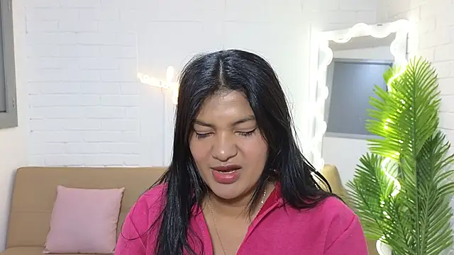 Snapshot of Lexy_tay chatting on 10-19-25, 11:35 Lexy tay online show from 10-19-25, 11:35
