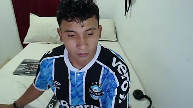 Snapshot of _Duvan_123 chatting on 01-08-26, 02:39 Duvan 123 online show from 01-08-26, 02:39