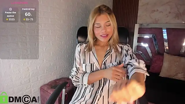 hot cupid01 online show from 01-14-26, 11:25