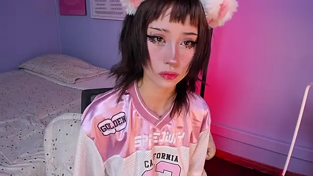 Snapshot of Hannahpage chatting on 03-03-26, 12:23 Hannahpage online show from 03-03-26, 12:23